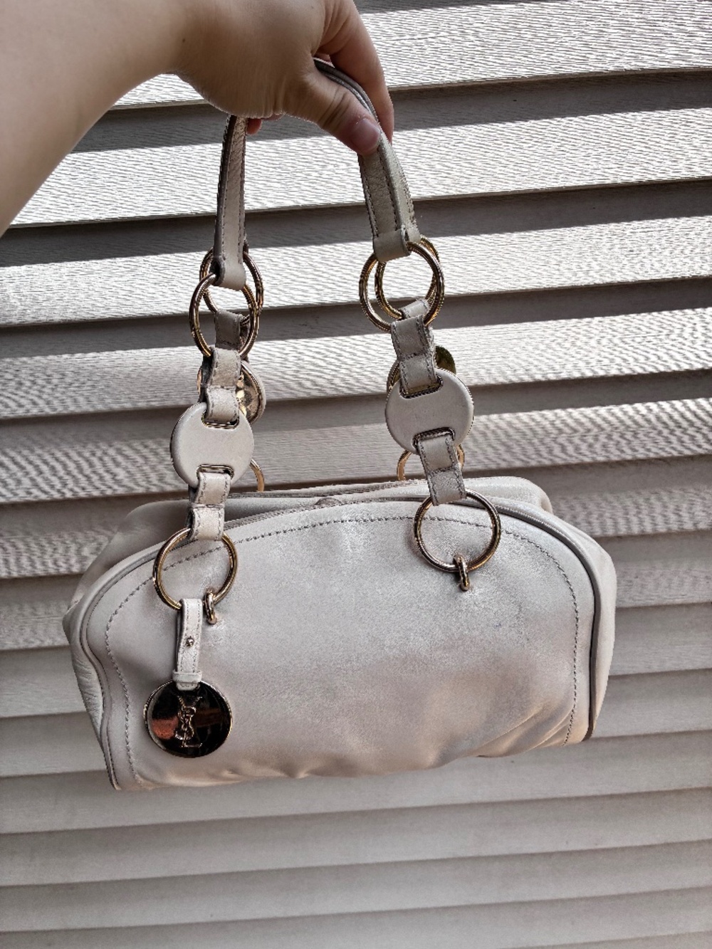 Rare vintage !!! Ysl cream Shoulder Bag with Gold rings